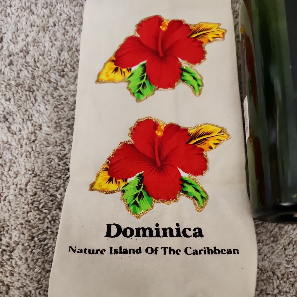 New Wine Bodies Gift Bag Dominica Caribbean Wine Bottle Holder, Red Flower